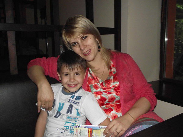 Лена Кириченко