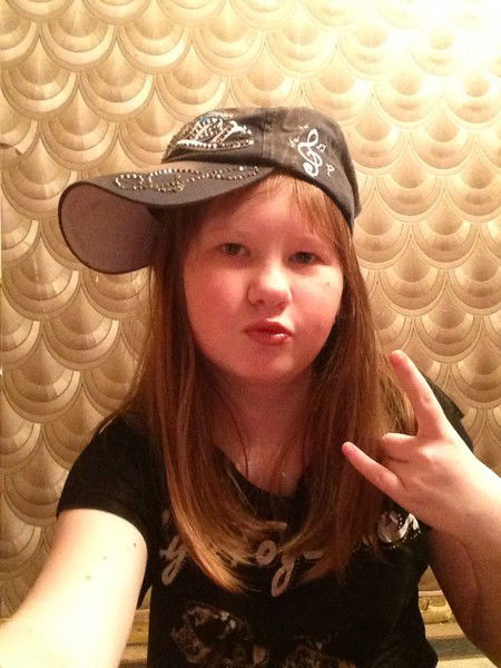 Саша Сuгиtova