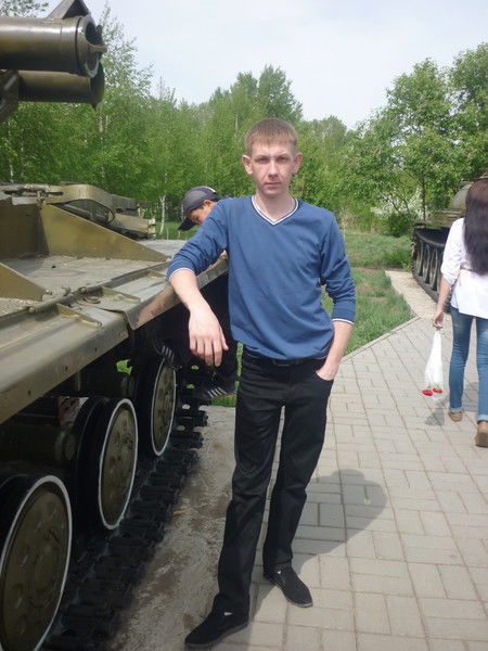 Андрей Лесников