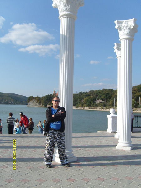 Владимир Бахвалов