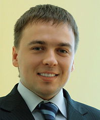 Роман Емельянов