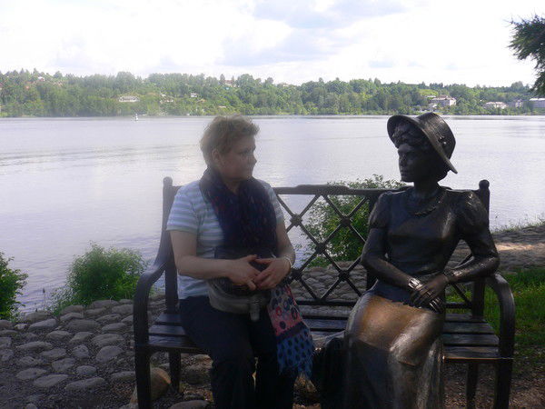 Лена Беляева