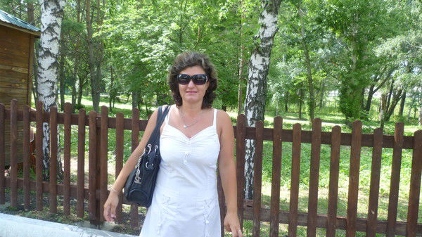 Элина Холеменко