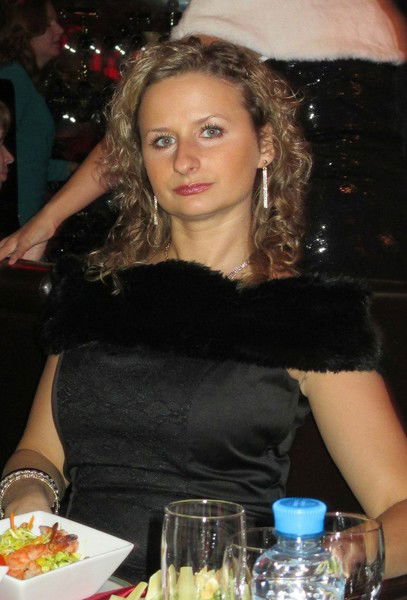 Лена Новикова