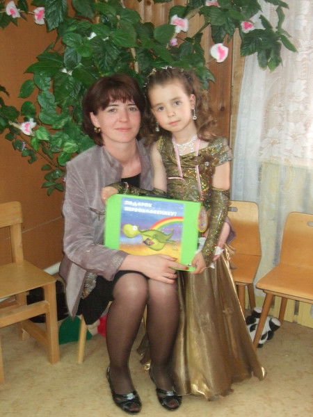 Елена Петрова