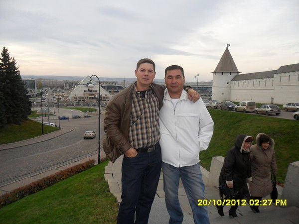 Валера Сапаров