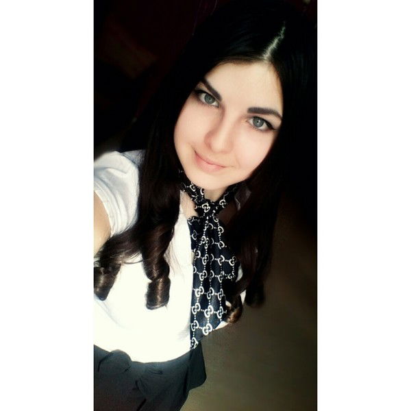 Амина Зафаровна