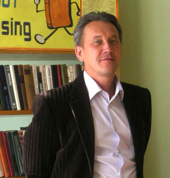 Николай Толстых