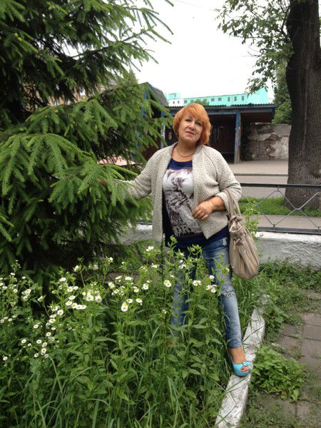 Любовь Розаренова