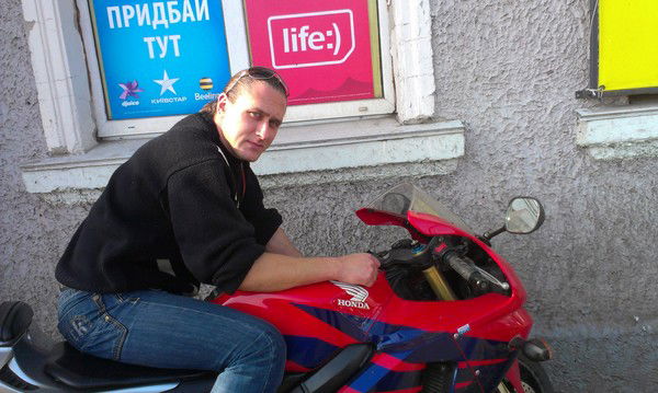 Артём Горлов