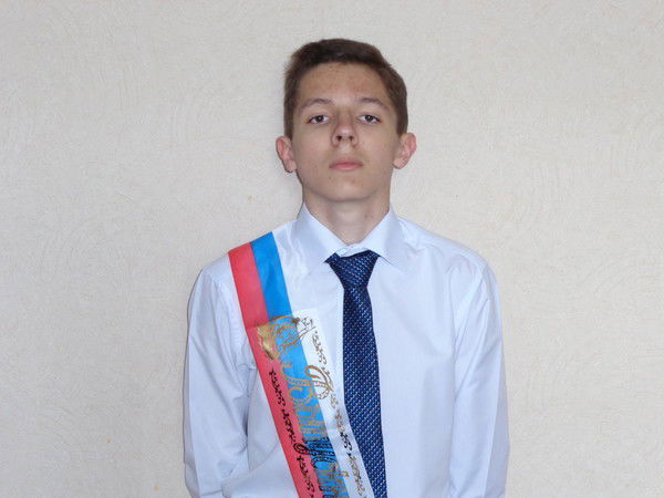 Дмитрий Гусев