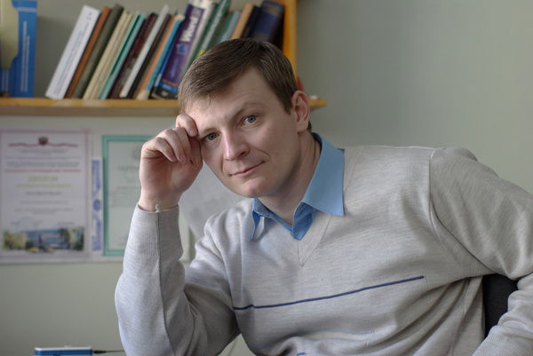 Максим Орлов