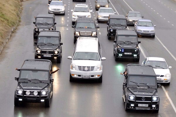 Макс Сатжанов