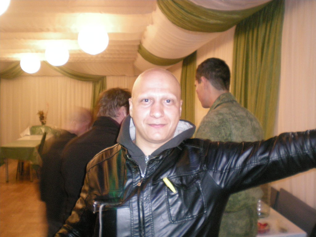 Махкам Шарипов