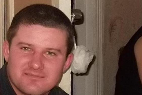 Александр Николаев