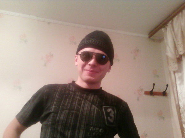 Александр Глуховцев