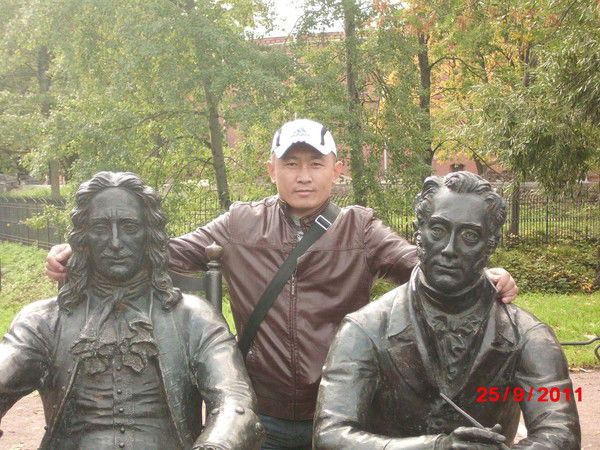 Самат Елубаев