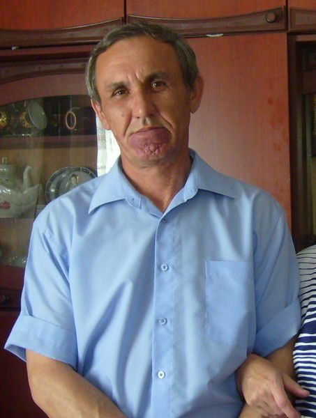 Александр Кучеренко