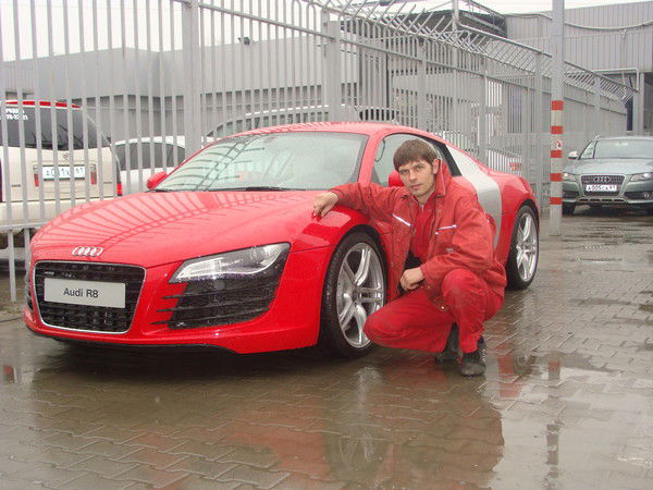 Роман Быстров