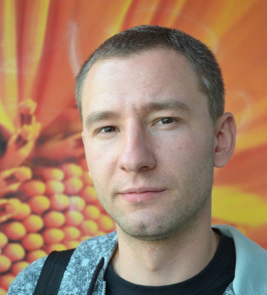 Максим Колоев