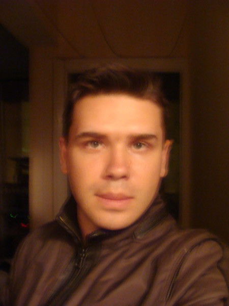 Артур Левертов