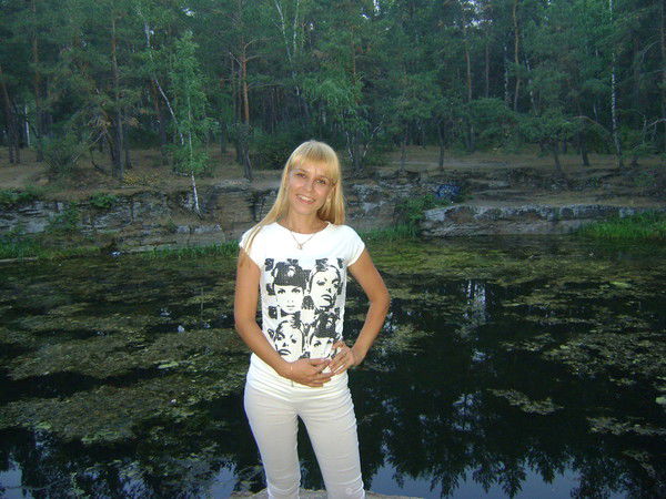 Дин@ Линяев@