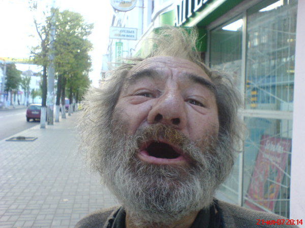 Никола Стар