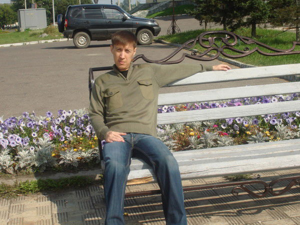 Андрей Коваленко