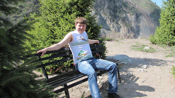 Антон Владимирович