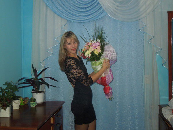 Анна Зозулина