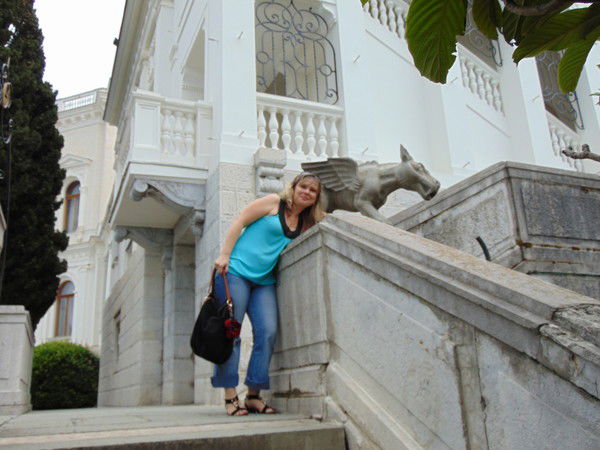 Наташа Скуратовская