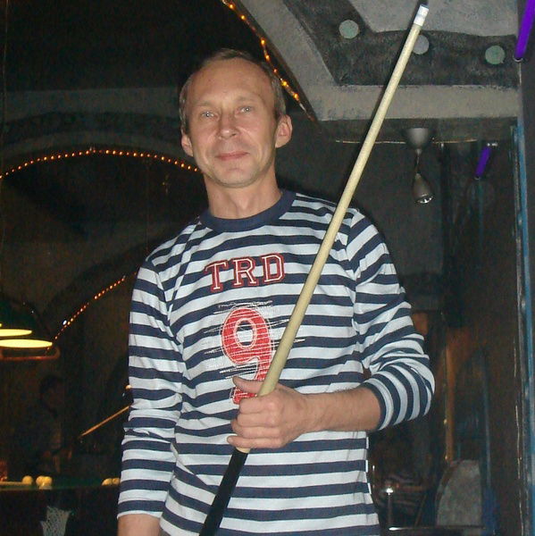 Игорь Гренадёров