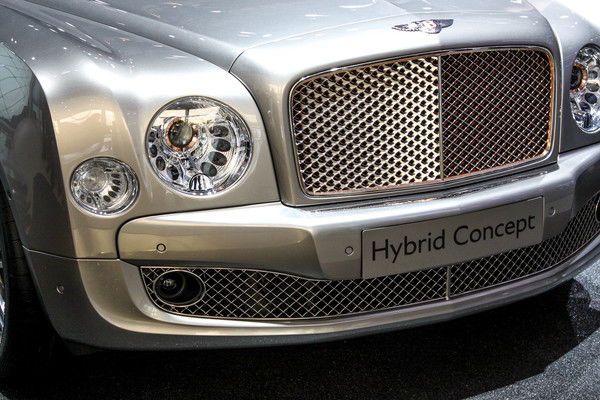 Данияр Утегенов