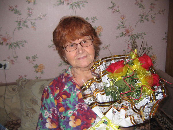 Нина Симанова (Чудакова)