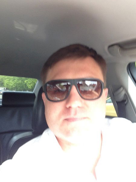 Олег Черноштан