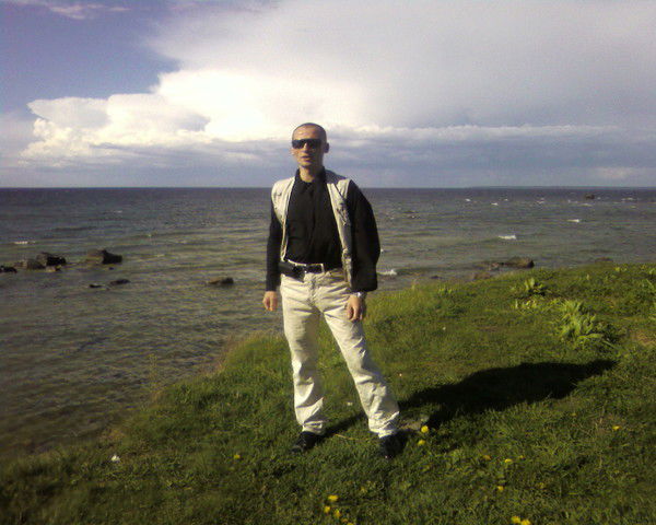 Dmitri Podrjadtsikov