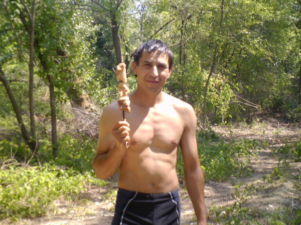 Олег Андроник