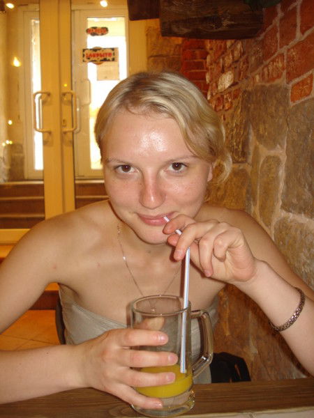 Алёнушка Лесакова