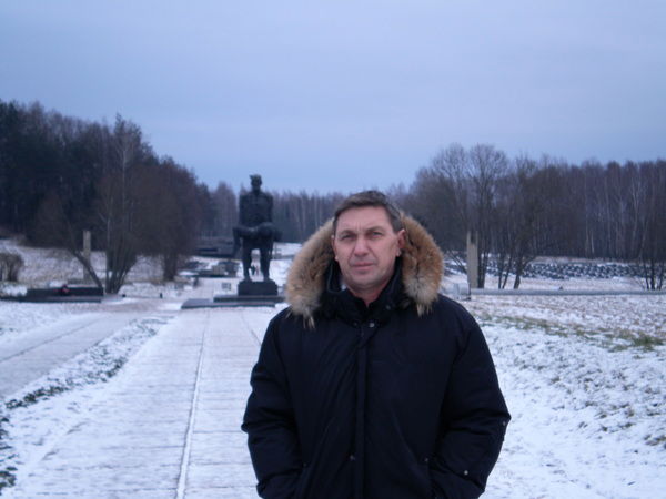 Виктор Александров