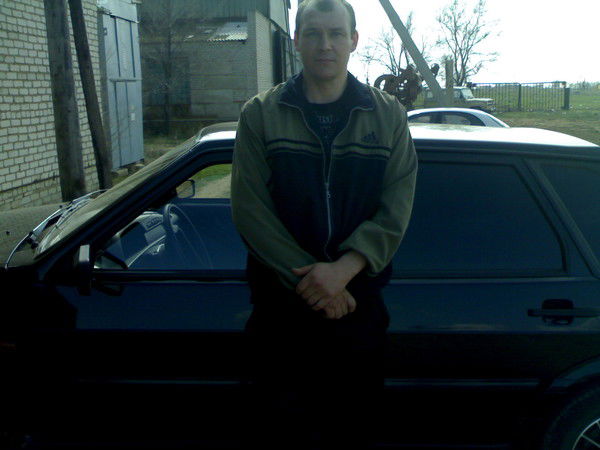 Александр Якушев