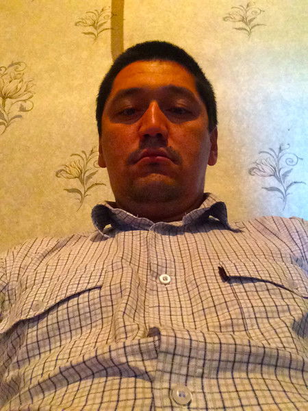 Usmon Ахролов