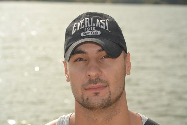 Руслан Мухтаров