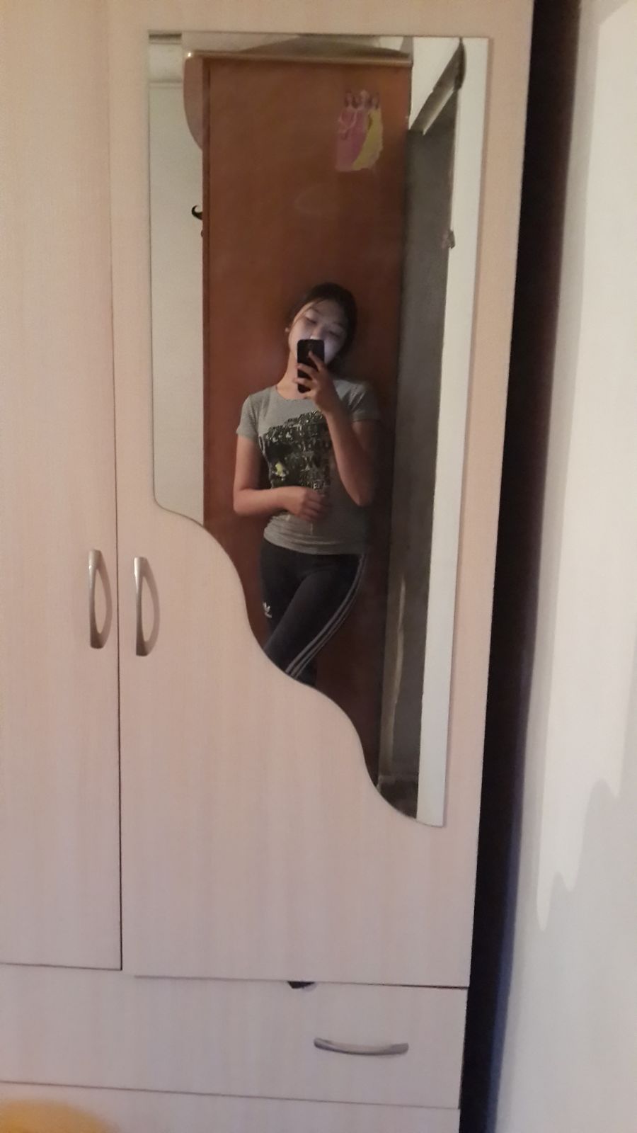 Панзия Какенова