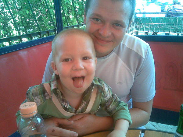 Олег Макаринский