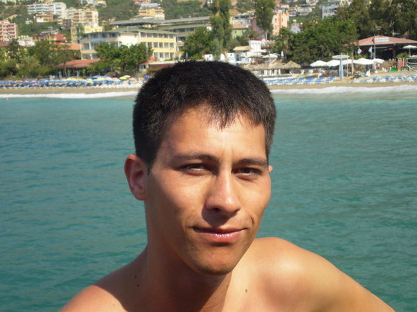 Марат Хусаинов