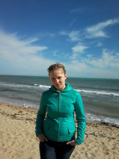 Аня Иконова