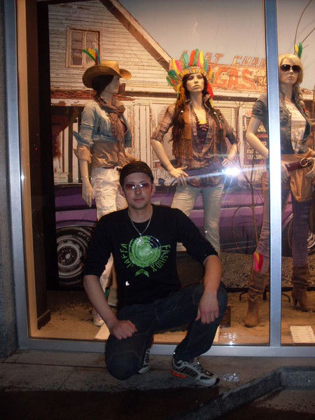 Артём Понамарёв