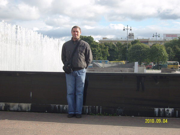 Андрей Ботнарь