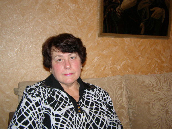 Алла Торяник