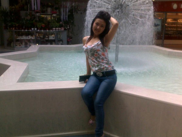 Жасмин Максутова